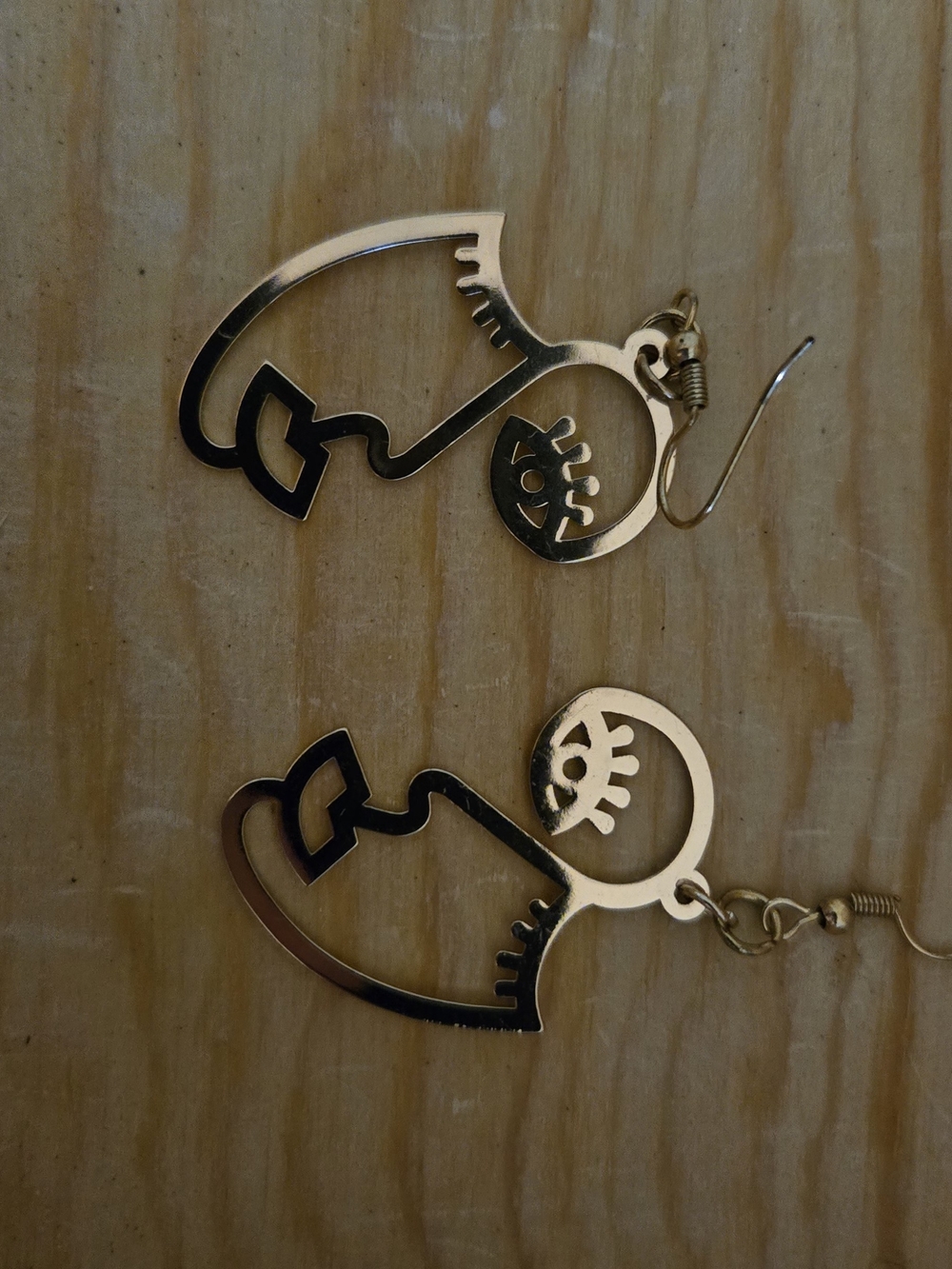 Gold Face Outline Drop Earrings - Minimalist Women's Accessories
